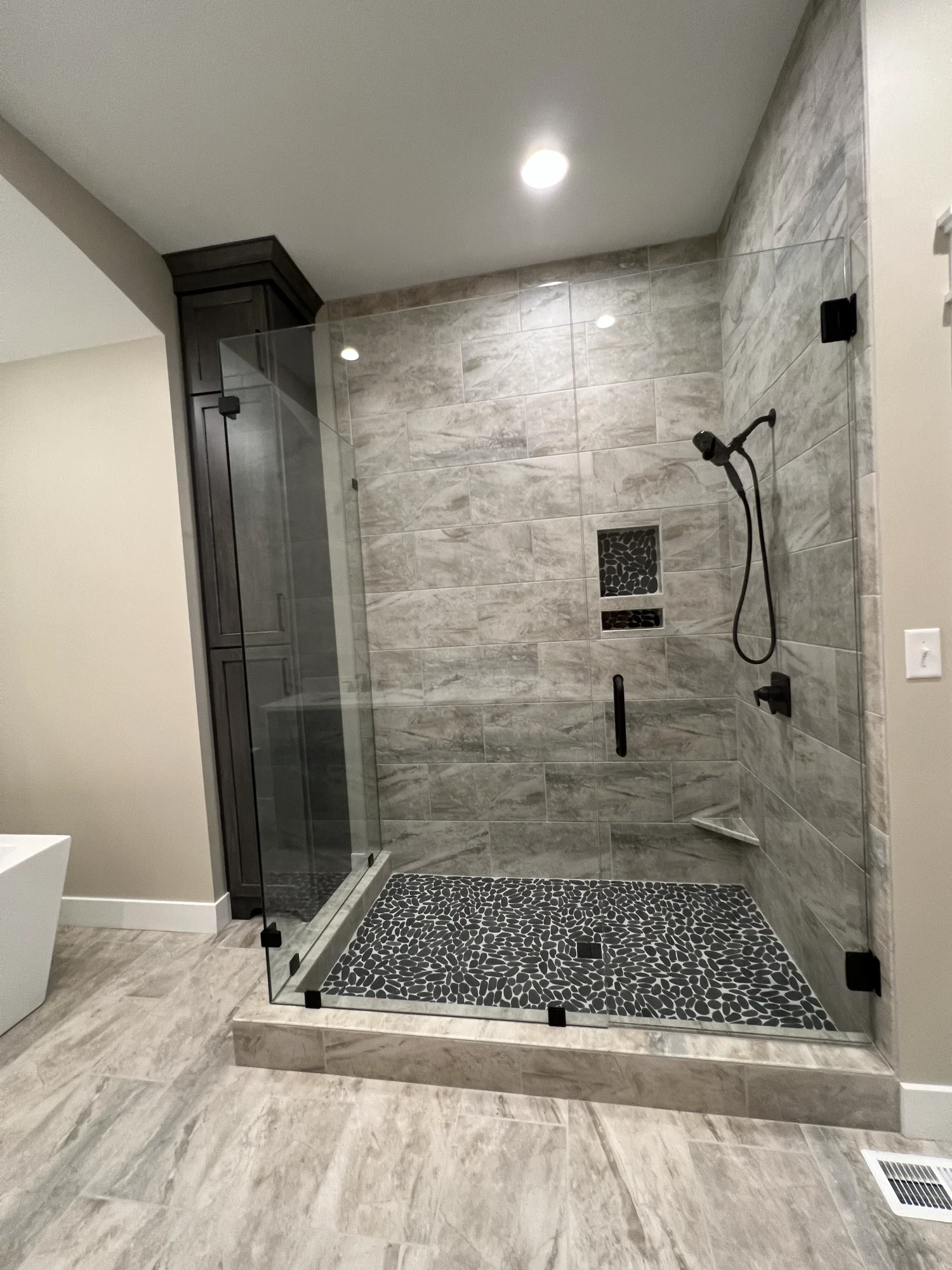 Paddock Master Shower